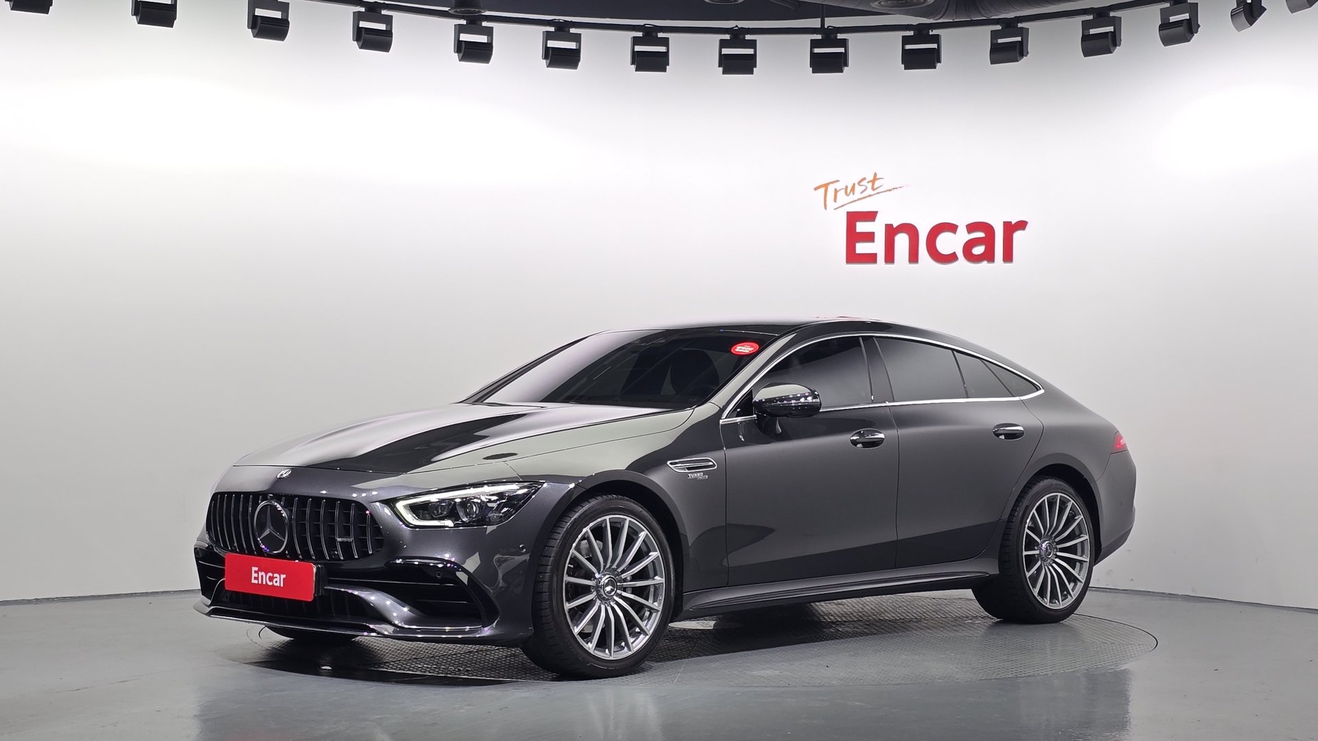 MERCEDES-BENZ GT AMG - View 1