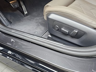 2025 BMW 5 SERIES — миниатюра 34