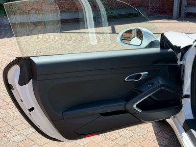 صورة مصغرة 18 لـ 2017 Porsche 911