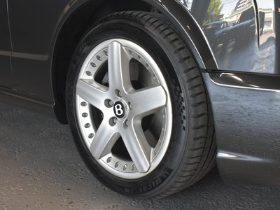صورة 10 لـ 2007 Bentley ARNAGE