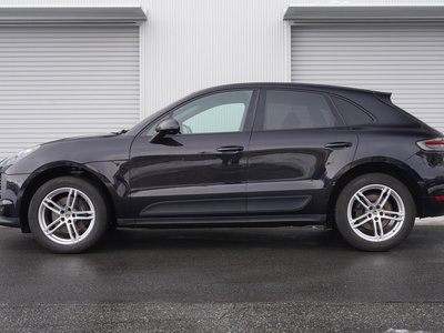 PORSCHE MACAN - 7