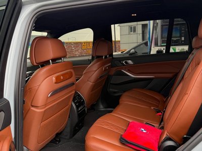 BMW X7 - 8
