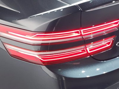 GENESIS G80 (RG3) - 10