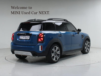 MINI COUNTRYMAN - 3