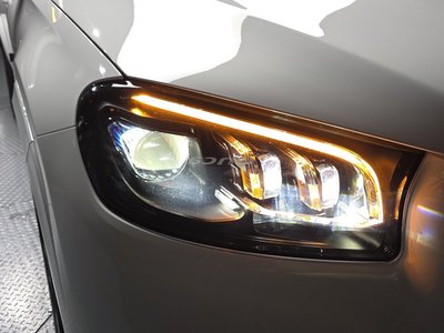 MERCEDES-BENZ GLS - 9