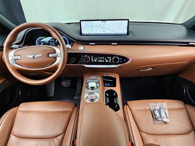 صورة 5 لـ 2021 Genesis GV70
