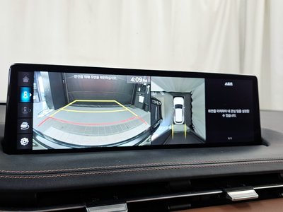 2021 Genesis GV70 — миниатюра 15