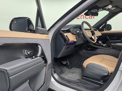 2026 LAND Rover RANGE ROVER SPORT photo 10