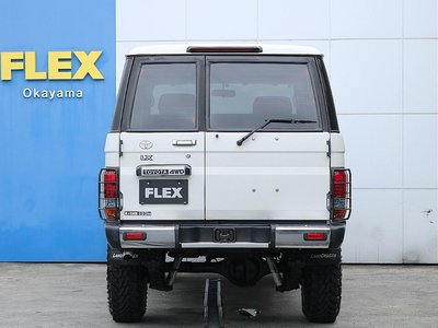 صورة مصغرة 54 لـ 2003 Toyota LAND CRUISER 70