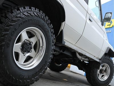 صورة مصغرة 13 لـ 2003 Toyota LAND CRUISER 70