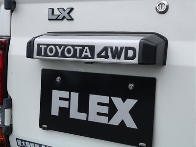 صورة مصغرة 52 لـ 2003 Toyota LAND CRUISER 70