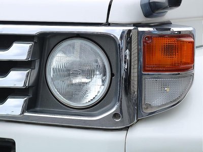 صورة مصغرة 11 لـ 2003 Toyota LAND CRUISER 70