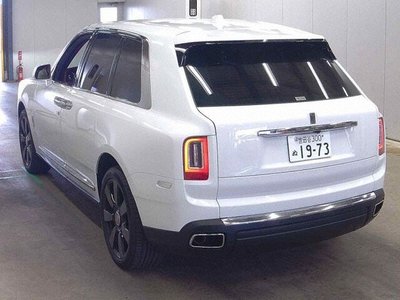 ROLLS-ROYCE CULLINAN - 2