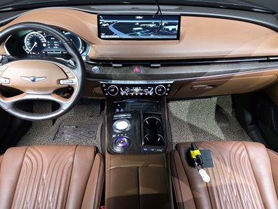 GENESIS G80 (RG3) - 5