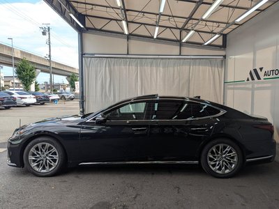 2023 Lexus LS — миниатюра 25