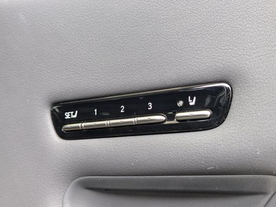 2023 Lexus LS — миниатюра 53
