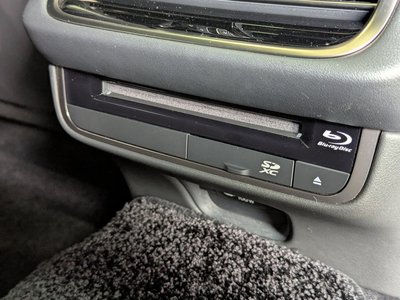 2023 Lexus LS — миниатюра 13