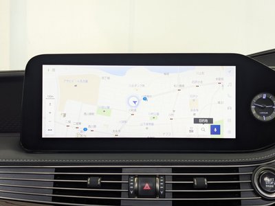 2023 Lexus LS — миниатюра 3