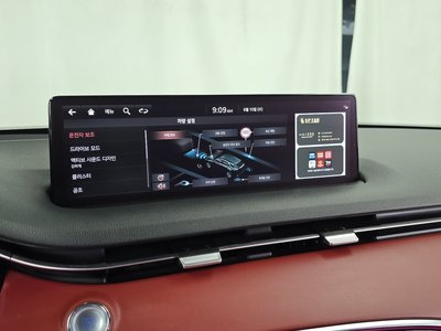 2021 Genesis GV70 — миниатюра 22