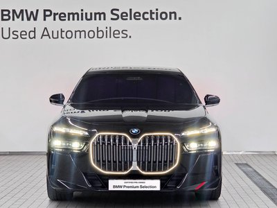 BMW 7 SERIES - 2