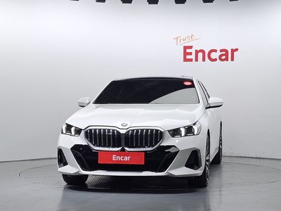 BMW 5 SERIES - 2