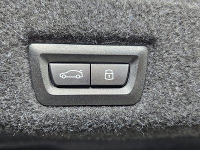 صورة مصغرة 18 لـ 2025 BMW 5 SERIES