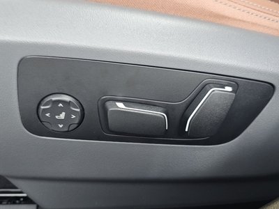 صورة مصغرة 17 لـ 2025 BMW 5 SERIES
