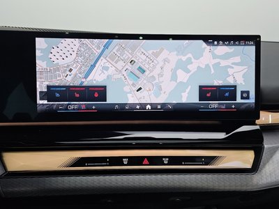 2025 BMW 5 SERIES — миниатюра 12