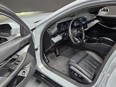 BMW 5 SERIES - 10