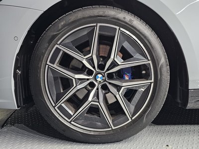 BMW 5 SERIES - 6
