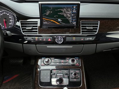 2014 AUDI A8 — миниатюра 19