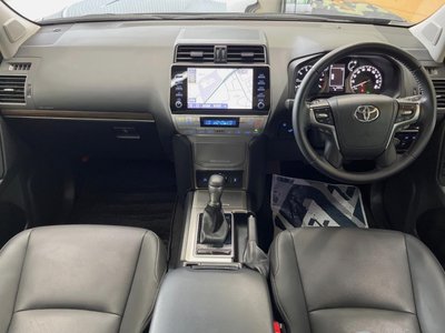 TOYOTA LAND CRUISER PRADO - 2