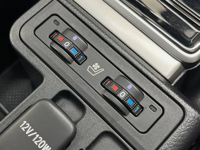 TOYOTA LAND CRUISER PRADO - 7