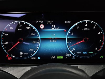 MERCEDES-BENZ E-CLASS - 8