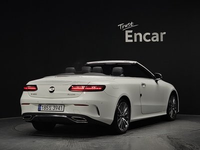 MERCEDES-BENZ E-CLASS - 4