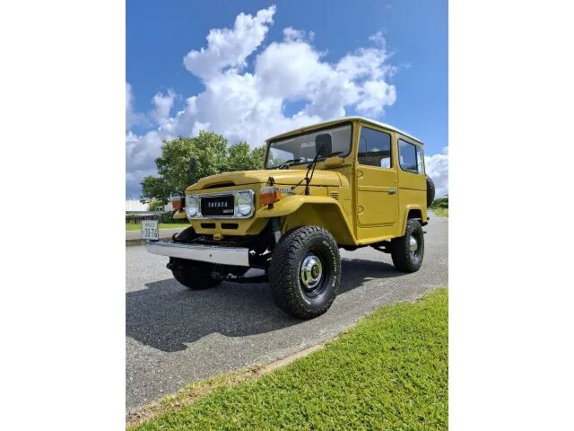 TOYOTA LAND CRUISER 40 - View 1