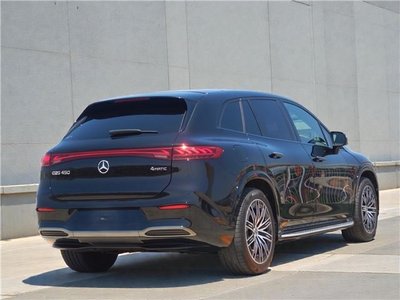 صورة 2 لـ 2023 Mercedes-BENZ EQS