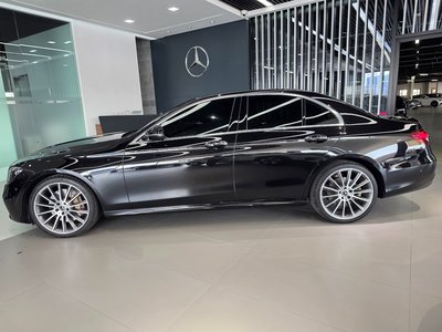 MERCEDES-BENZ E-CLASS - 6