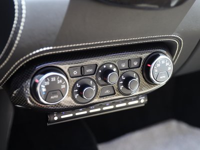 صورة مصغرة 27 لـ 2012 FERRARI 458 SPIDER