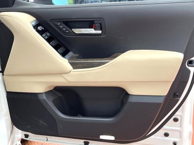 2023 Toyota LAND CRUISER 300 缩略图 31