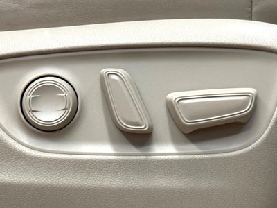 2023 Toyota LAND CRUISER 300 缩略图 34