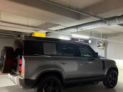 LAND ROVER DEFENDER - 3