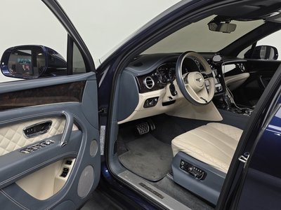 BENTLEY BENTAYGA - 10