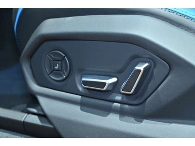 صورة مصغرة 49 لـ 2026 Lamborghini URUS