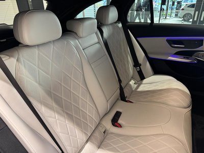 MERCEDES-BENZ E-CLASS - 9