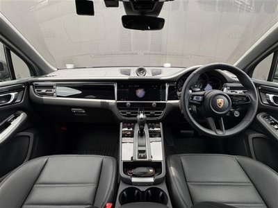 2026 Porsche MACAN 照片 4