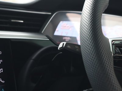 صورة مصغرة 52 لـ 2024 AUDI E-TRON S SPORTBACK
