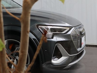 صورة 2 لـ 2024 AUDI E-TRON S SPORTBACK