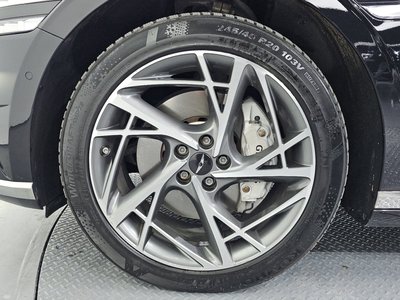 صورة 6 لـ 2022 Genesis G90 (RS4)
