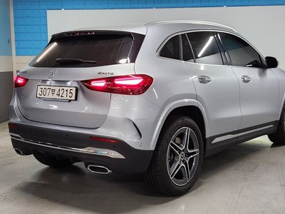 صورة 4 لـ 2025 Mercedes-BENZ GLA